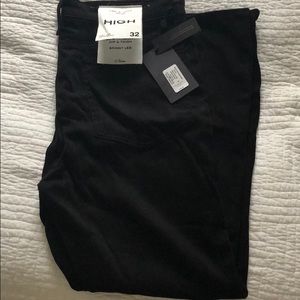 Capri pants black